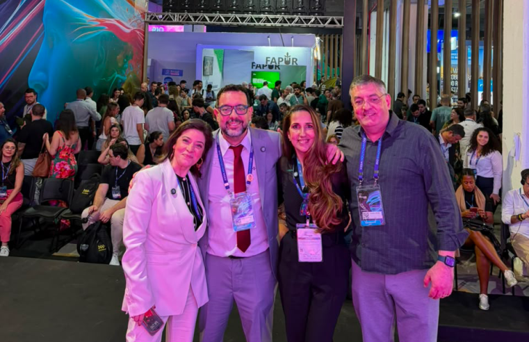 Diretor do Complexo CNEC em Santo Ângelo palestra no Rio Innovation Week 2026